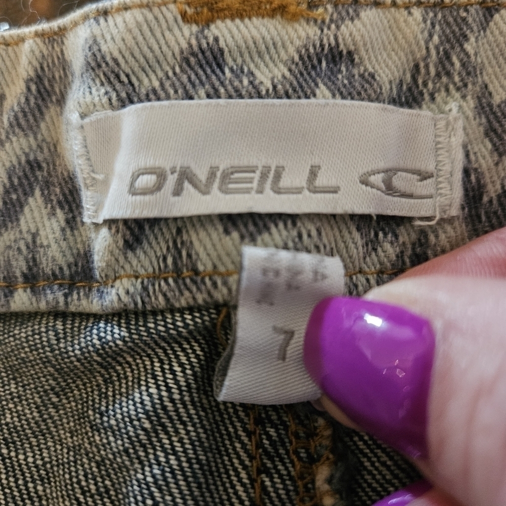 NWT Size 7 Oneill denim shorts! - Picture 7 of 7